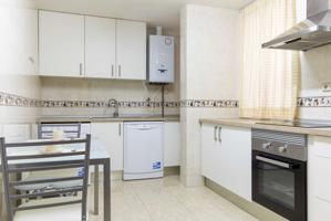 Piso entero de 3 dormitorios en Zaragoza photo 0