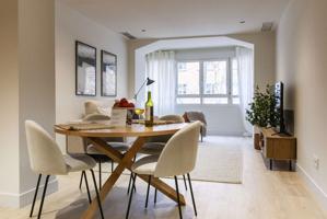 Apartamento de 2 dormitorios en alquiler en Chamartín, Madrid photo 0