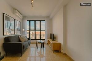 Estudio en alquiler en Algirós photo 0