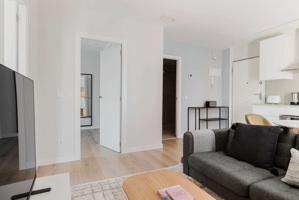 Apartamento de 2 dormitorios en alquiler en Madrid photo 0