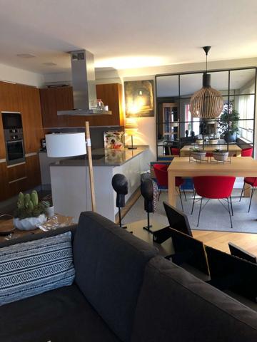 Piso de 2 dormitorios en alquiler en Indautxu, Bilbao photo 0