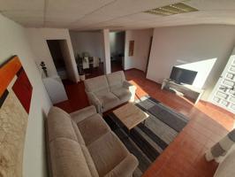 Piso de 2 habitaciones en alquiler en Sant Andreu de la Barca photo 0