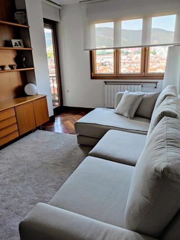 Apartamento de 3 habitaciones en alquiler en Casco Viejo, gastos incluidos photo 0