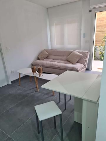 Apartamento de 1 dormitorio en alquiler en Torrellano, Alicante photo 0