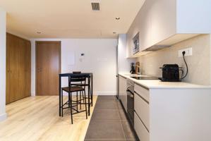 Se alquila piso de 1 dormitorio en Nueva España, solo para profesionales. photo 0