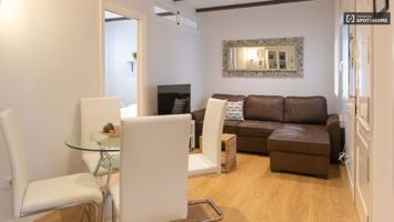 Apartamento de 1 dormitorio en alquiler en Trafalgar photo 0