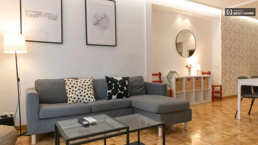 Apartamento de 4 habitaciones en alquiler en Acacias photo 0