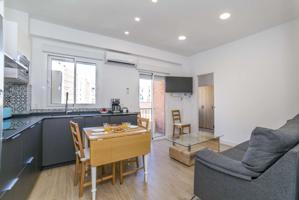 Apartamento de 2 habitaciones en alquiler en Patraix, gastos incluidos. photo 0