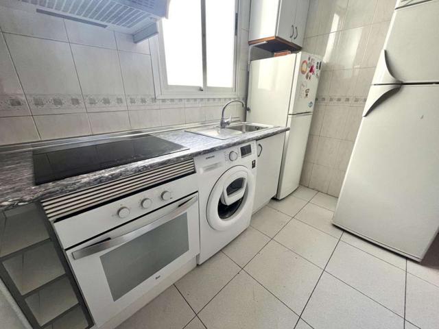Apartamento de 3 dormitorios en alquiler en Argüelles, Madrid photo 0
