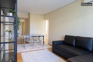 Apartamento de 2 dormitorios en alquiler en Salamanca photo 0