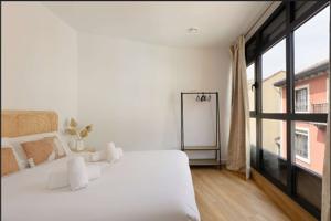 Se alquila piso de 1 dormitorio en Oviedo. photo 0