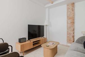 Apartamento de 2 dormitorios en alquiler en Chueca photo 0