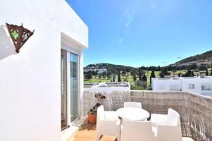 Se alquila piso de 2 habitaciones en Santa Eulalia del Río, gastos incluidos. photo 0