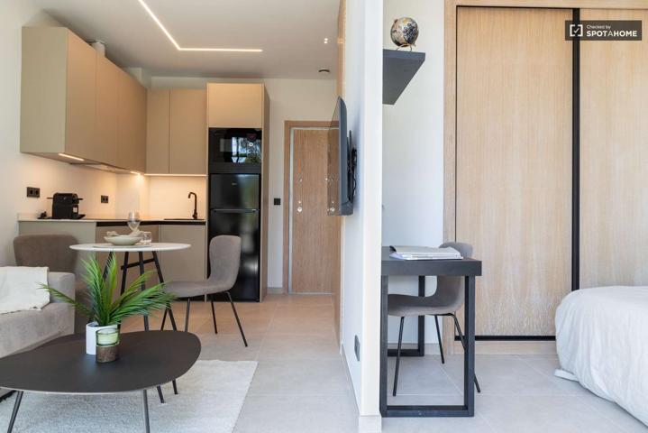 Moderna residencia Coliving en Montepríncipe, junto a la Universidad CEU photo 0