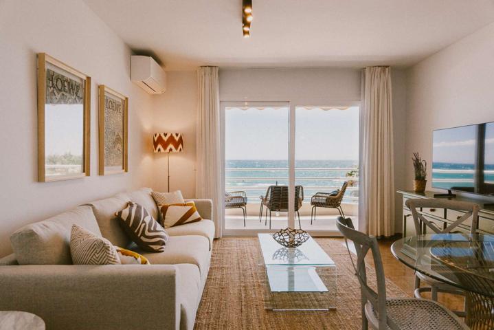 Apartamento de dos habitaciones en alquiler en Rincón De La Victoria photo 0