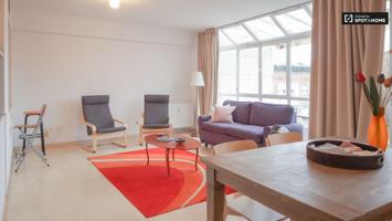 Apartamento de 2 dormitorios en alquiler en Madrid photo 0