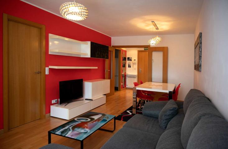 Se alquila piso de 3 habitaciones en Santa Cruz de Bezana. photo 0