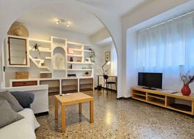 Piso de 1 dormitorio en alquiler en Campanar, Valencia photo 0