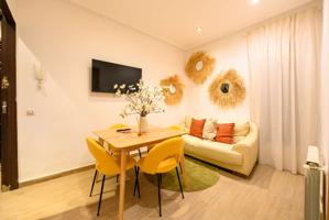 Apartamento tipo estudio en alquiler en Barrio De La Latina photo 0