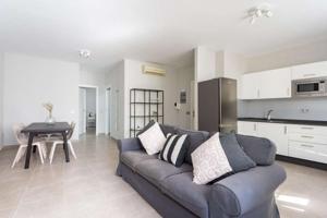 Apartamento de 1 dormitorio en alquiler en Zona Centro photo 0