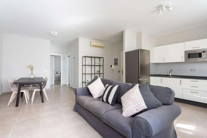Apartamento de 1 dormitorio en alquiler en Zona Centro photo 0
