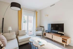Apartamento de 3 dormitorios en alquiler en Salamanca photo 0