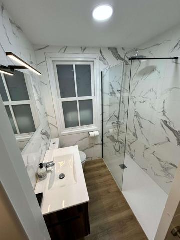 Se alquila piso de 5 habitaciones en Santander, gastos incluidos. photo 0