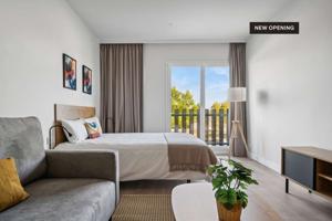 Apartamento tipo estudio con balcón y acceso gratuito al gimnasio y piscina. photo 0