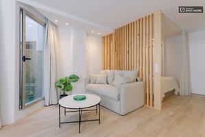 Estudio en alquiler en Torrefiel, Valencia photo 0