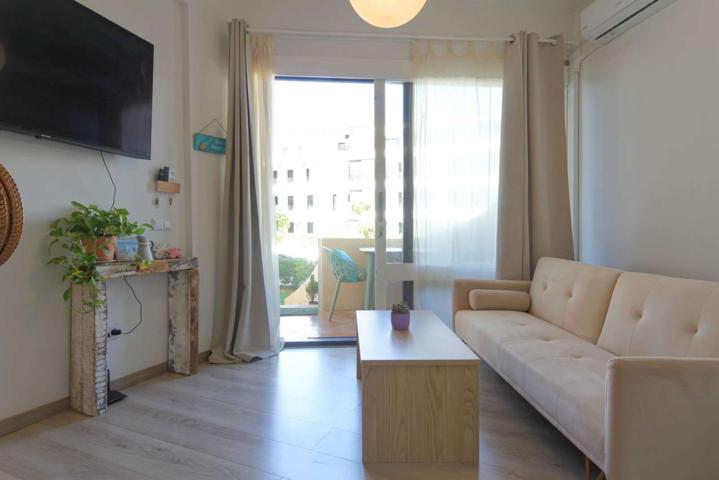 Apartamento tipo estudio en alquiler en Sant Josep De Sa Talaia photo 0