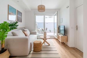 Se alquila piso de 2 habitaciones en Cuatro Caminos, gastos incluidos photo 0