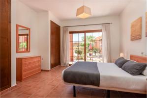 Bungalow de 1 dormitorio en alquiler en Alicante photo 0