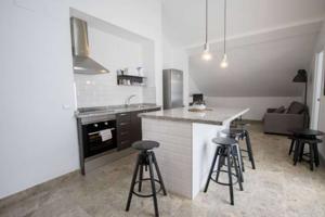 Se alquila piso de 2 habitaciones en El Grau, profesionales y estudiantes. photo 0
