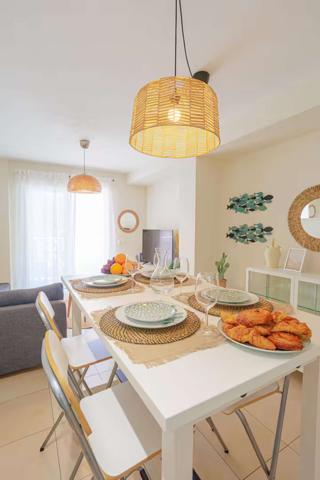 Piso de 4 habitaciones en alquiler en El Campello, gastos incluidos photo 0