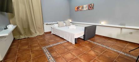 Piso de 1 dormitorio en alquiler en Sant Francesc, gastos incluidos photo 0