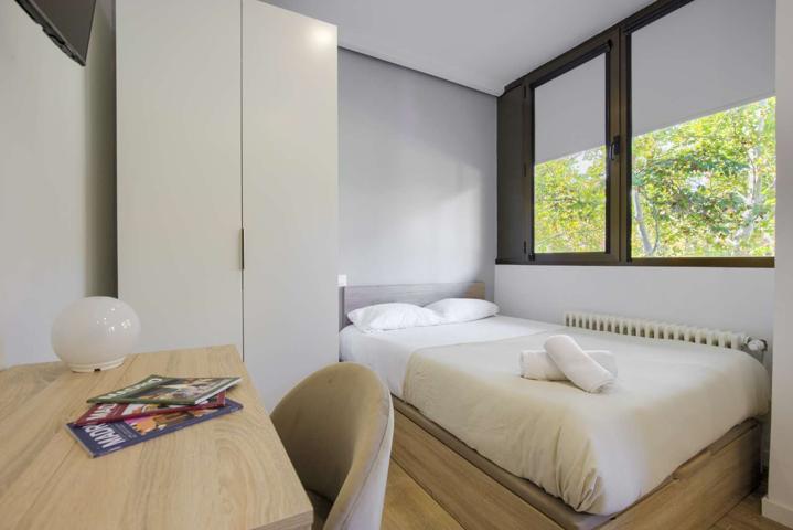 Estudio en alquiler en Bellas Vistas, Madrid photo 0