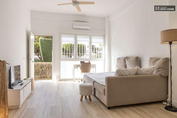 Se alquila apartamento de 1 dormitorio en Pueblo Nuevo, gastos incluidos. photo 0