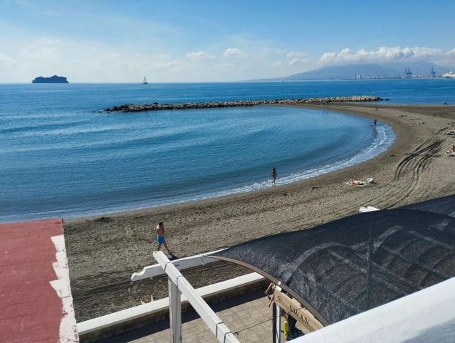 Apartamento estudio en alquiler en la playa de Pedregalejo photo 0