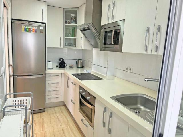 Se alquila piso de 2 habitaciones en El Campello photo 0