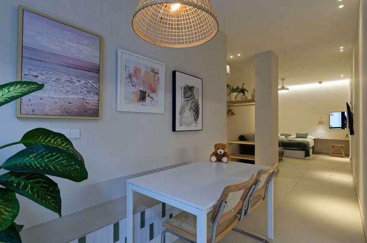 Apartamento tipo estudio en alquiler en Poblats Maritims, Valencia photo 0