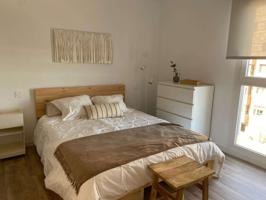 Piso de 3 habitaciones en alquiler en Canillejas, Madrid, gastos incluidos. photo 0