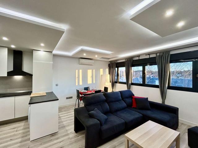 Piso de 1 dormitorio en alquiler en Fuencarral-El Pardo photo 0