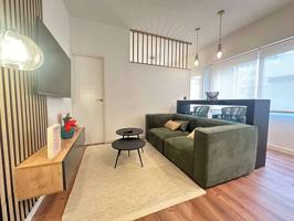 Piso de 1 dormitorio en alquiler en Pontevedra photo 0