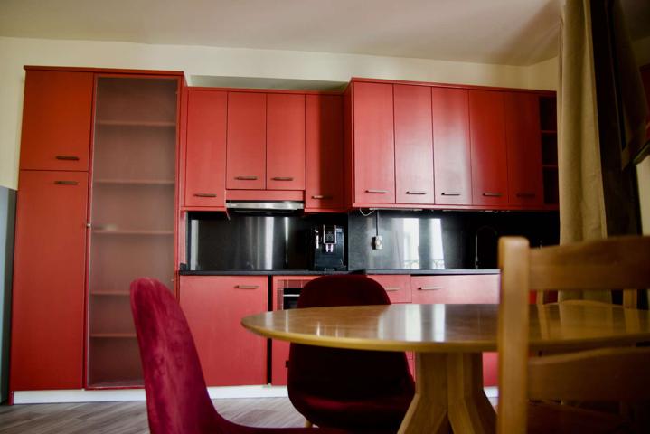 Apartamento de 2 dormitorios en alquiler en Madrid photo 0