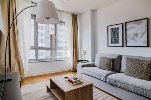 Apartamento de 1 dormitorio en alquiler en Madrid photo 0