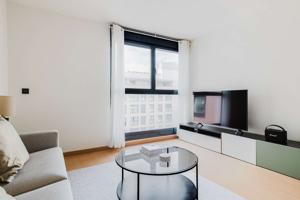 Apartamento de 1 dormitorio en alquiler en Madrid photo 0