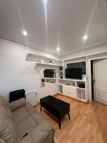 Estudio en alquiler en Ríos Rosas, Madrid photo 0