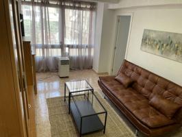 Apartamento completo de 3 dormitorios en Málaga photo 0
