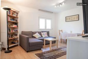 Apartamento de 2 dormitorios en alquiler en Pinar Del Rey photo 0