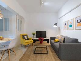 Apartamento de 2 dormitorios en alquiler en Las Palmas De Gran Canaria photo 0